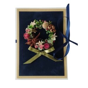 Atvirukas kalėdinis vainikas