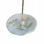 Smilkalinė su augalo įspaudu